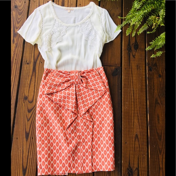 Eva Franco Dresses & Skirts - Anthropologie Eva Franco Peach & Cream Bow Skirt